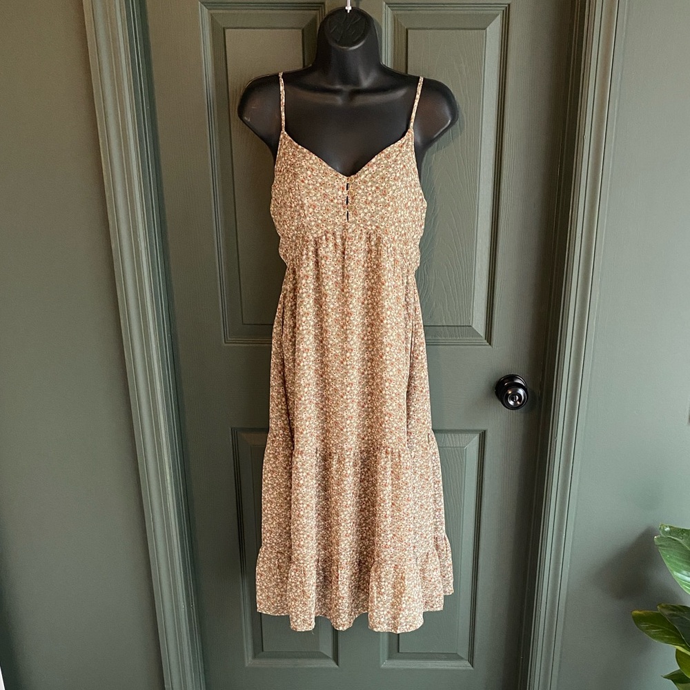 Spaghetti Strap Midi Dress in Sage Floral